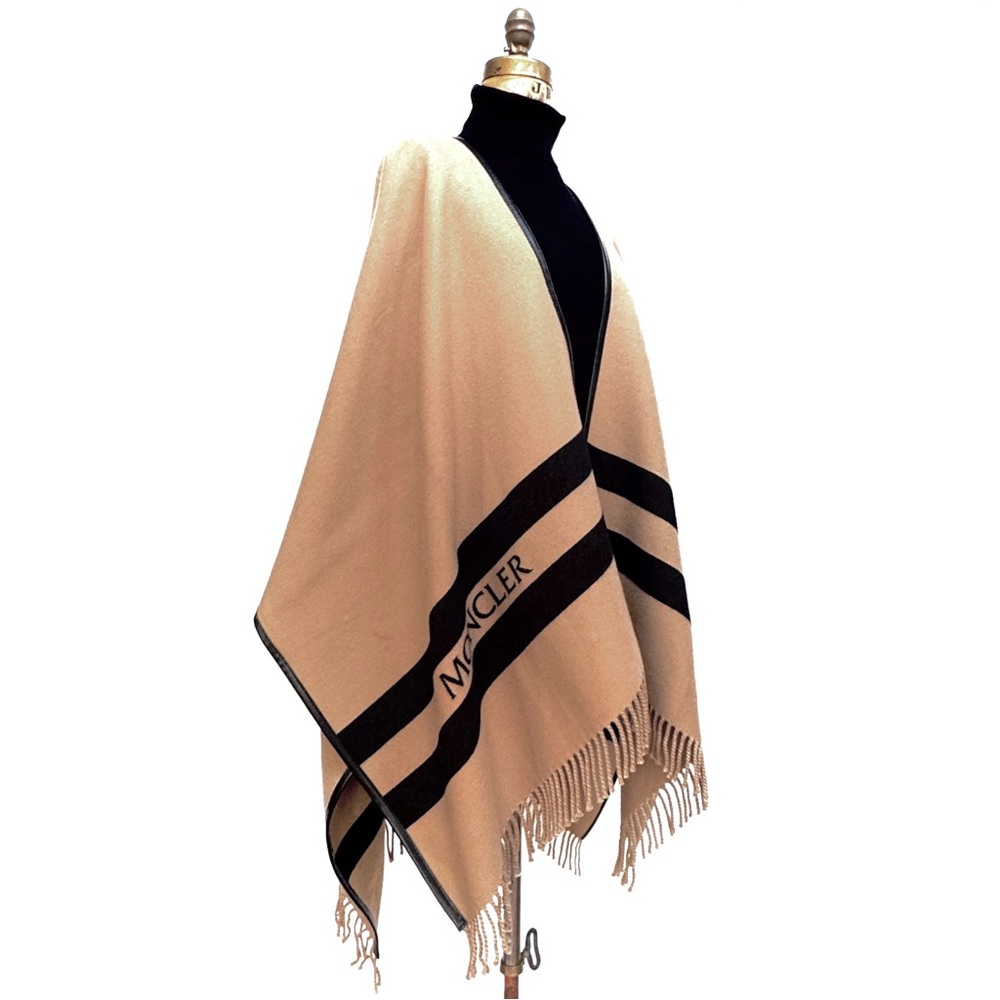 Moncler Beige Virgin Wool Logo Cape With Black Leather Trim And Fringe - Picture 15 of 15